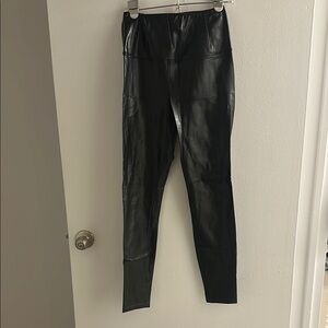 Aritzia Wilfred Black Leather Leggings